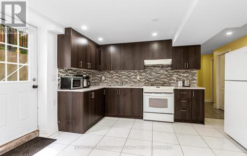 303 Hickory Circle, Oakville, ON 