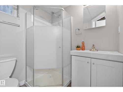 10316 77 St Nw, Edmonton, AB 