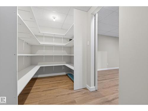 10316 77 St Nw, Edmonton, AB 