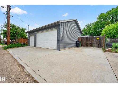 10316 77 St Nw, Edmonton, AB 