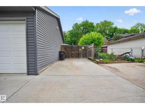 10316 77 St Nw, Edmonton, AB 