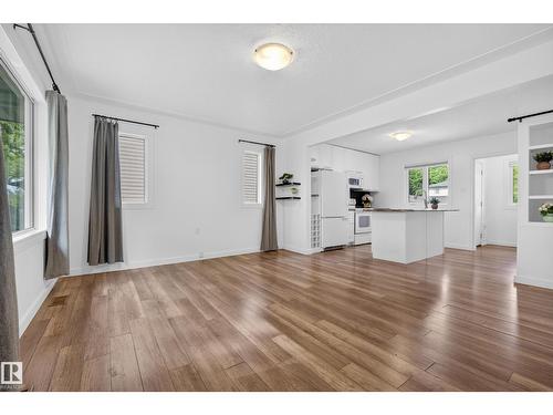10316 77 St Nw, Edmonton, AB 