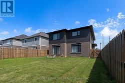 Large corner lot - 