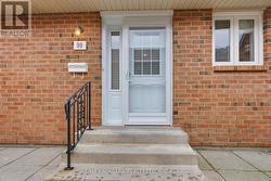 99 - 122 BUNTING ROAD St. Catharines (E. Chester), ON L2P 3X7