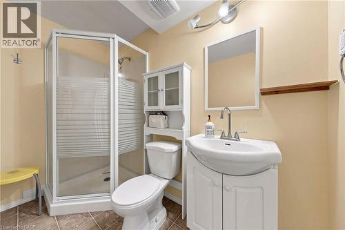 110 Activa Avenue Unit# A5, Kitchener, ON - Indoor Photo Showing Bathroom