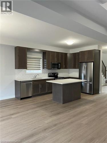 45 Bur Oak Drive, Thorold, ON 