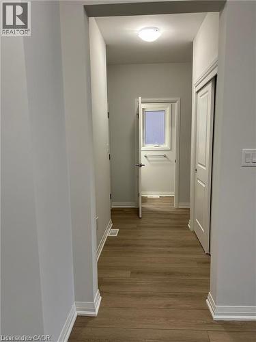 45 Bur Oak Drive, Thorold, ON 