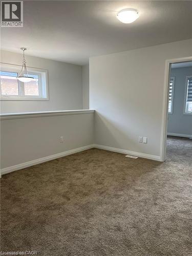 45 Bur Oak Drive, Thorold, ON 