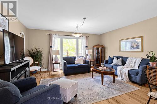 10 Andrea Crescent, Orillia, ON 