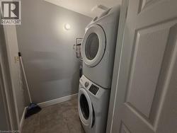 Ensuite laundry off kitchen for convenience. - 