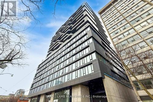 315 - 195 MCCAUL STREET  Toronto, ON M5T 0E5