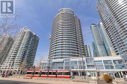 405 - 218 QUEENS QUAY W Toronto, ON M5J 2Y6