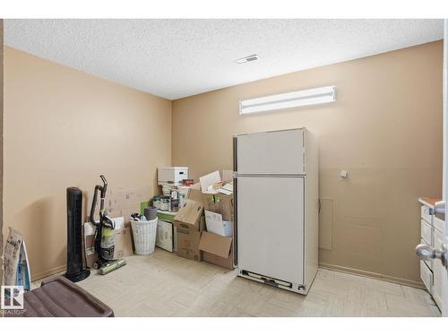 12340 St Albert Tr Nw, Edmonton, AB 
