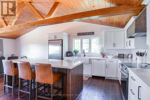 21 Ellery Road, Georgian Bay (Baxter), ON - Indoor Photo Showing Kitchen