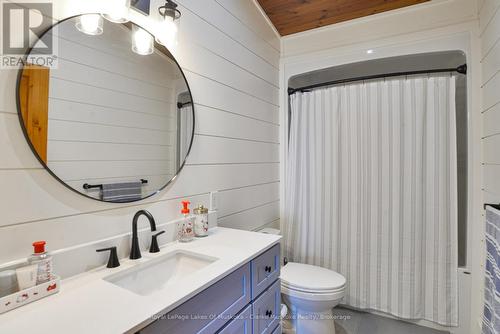 21 Ellery Road, Georgian Bay (Baxter), ON - Indoor Photo Showing Bathroom
