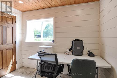 21 Ellery Road, Georgian Bay (Baxter), ON - Indoor Photo Showing Office