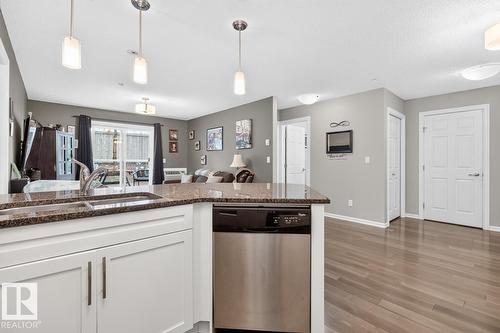 #103 2203 44 Av Nw, Edmonton, AB 