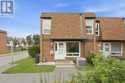 14 - 3565 DOWNPATRICK ROAD  Ottawa, ON K1V 8T3