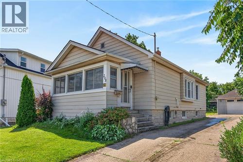 208 CARLTON Street  St. Catharines, ON L2R 1S6