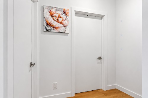 Other - 311-85 Rue De Castelnau O., Montréal (Villeray/Saint-Michel/Parc-Extension), QC - Indoor Photo Showing Other Room