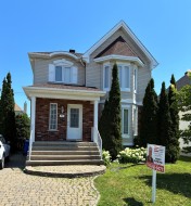996 Rue Siméon Laval (Fabreville), QC H7R 6C8