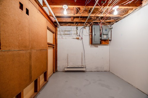 Storage - 415 Av. Thorncrest, Dorval, QC 