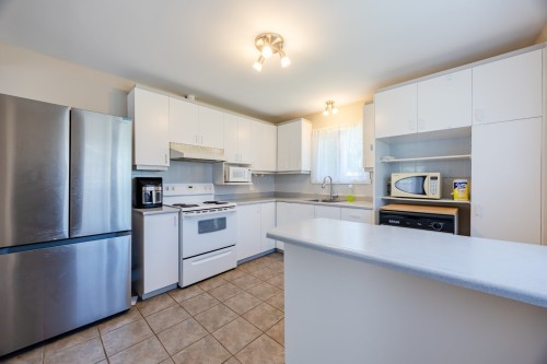 Kitchen - 415 Av. Thorncrest, Dorval, QC 