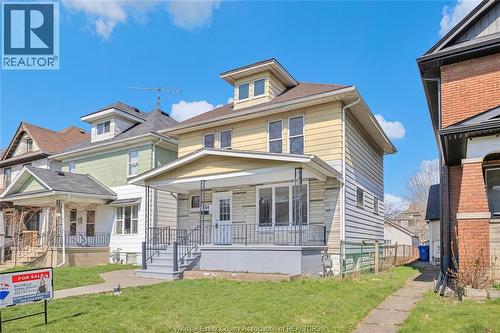 884 Moy, Windsor, ON 