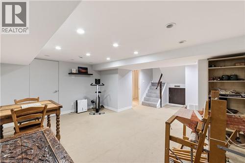 family room - 197 East 12Th Street, Hamilton, ON 