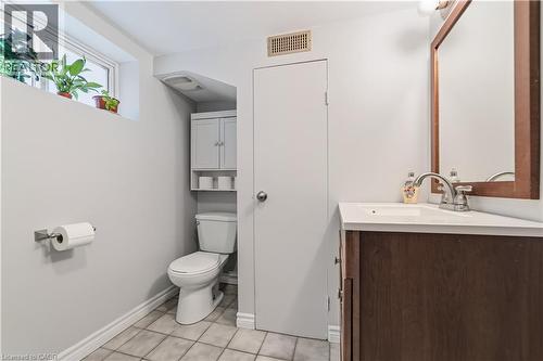 basement bathroom - 197 East 12Th Street, Hamilton, ON 