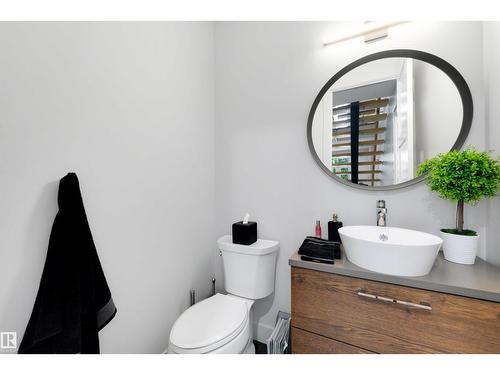 7814 142 St Nw, Edmonton, AB 