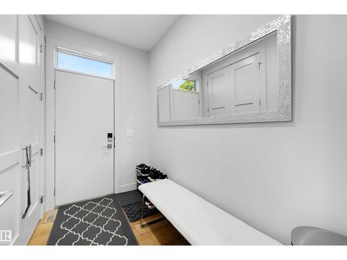 7814 142 St Nw, Edmonton, AB 