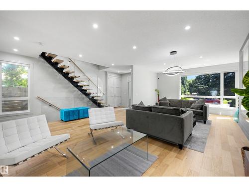 7814 142 St Nw, Edmonton, AB 