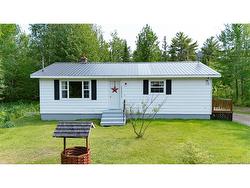 4279 Rte 690  Newcastle Creek, NB E4B 2M5