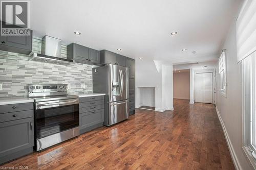 22 Dundonald Road, Cambridge, ON 