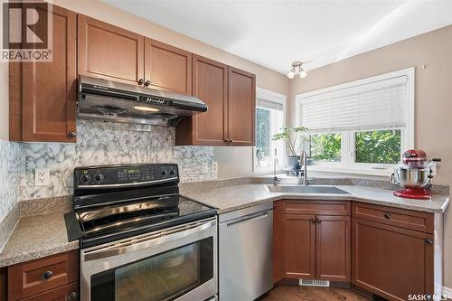 110 Robertson Cove, Saskatoon, SK 