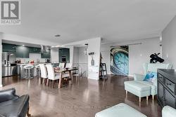 Open concept main floor - 