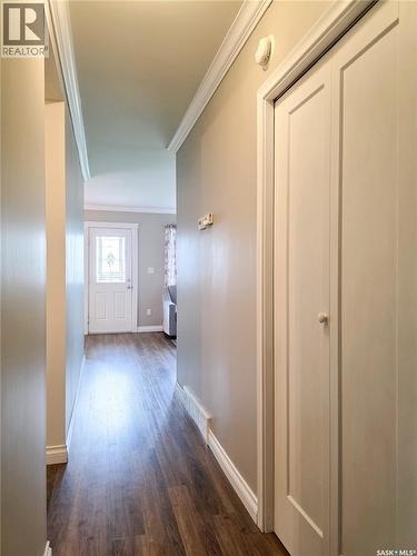 121 1St Avenue Ne, Ituna, SK 