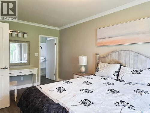 121 1St Avenue Ne, Ituna, SK 