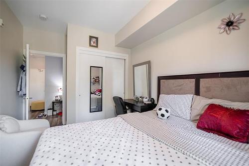 204-25 Van Hull Way, Winnipeg, MB 