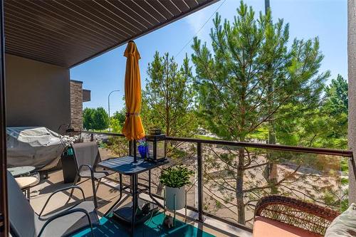 204-25 Van Hull Way, Winnipeg, MB 