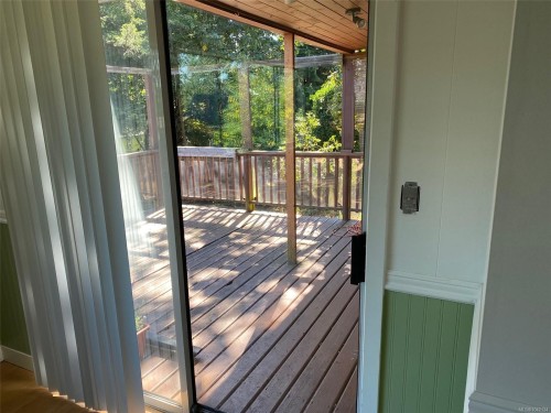 4071 Cedar Hill Rd, Saanich, BC 
