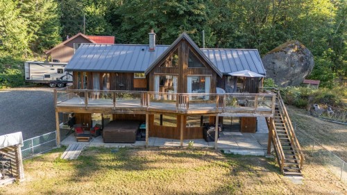 995 Nanaimo River Rd, Nanaimo, BC 