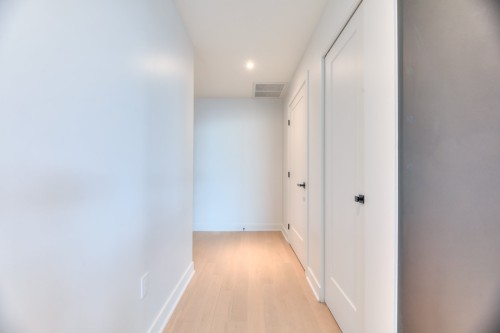 Passageway - 1106-399 Rue De La Rotonde, Montréal (Verdun/Île-Des-Soeurs), QC 