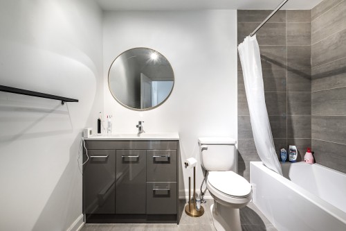 Bathroom - 2127 Rue Wurtele, Montréal (Ville-Marie), QC 