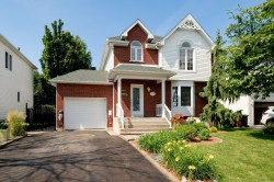 12315 Boul. Dansereau Saint-Hyacinthe, QC J2R 1R6