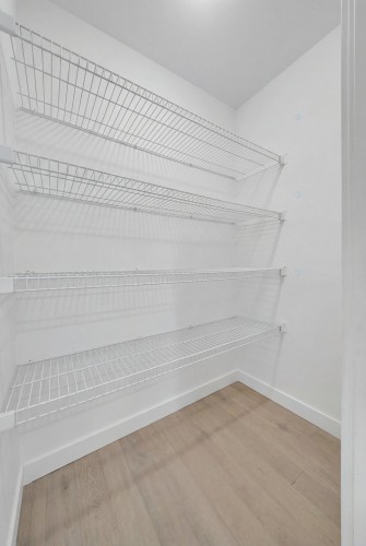 Storage - 314-4599 Av. Clanranald, Montréal (Côte-Des-Neiges/Notre-Dame-De-Grâce), QC 