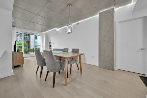 Dining Room - 314-4599 Av. Clanranald, Montréal (Côte-Des-Neiges/Notre-Dame-De-Grâce), QC 