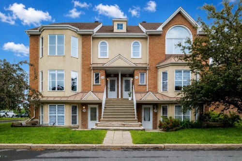 1564 Boul. du Millénaire  Saint-Basile-Le-Grand, QC J3N 1X3