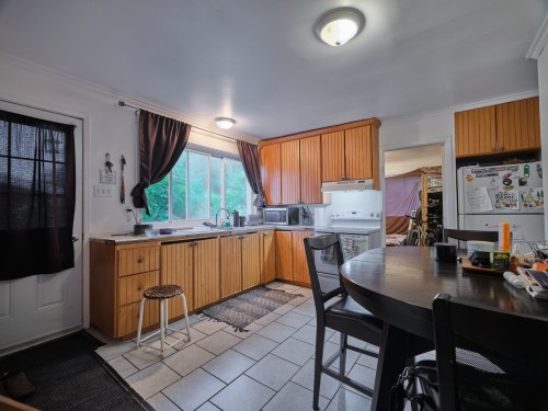Kitchen - 387  - 393 Rue Des Saules O., Québec (La Cité-Limoilou), QC - Indoor Photo Showing Kitchen
